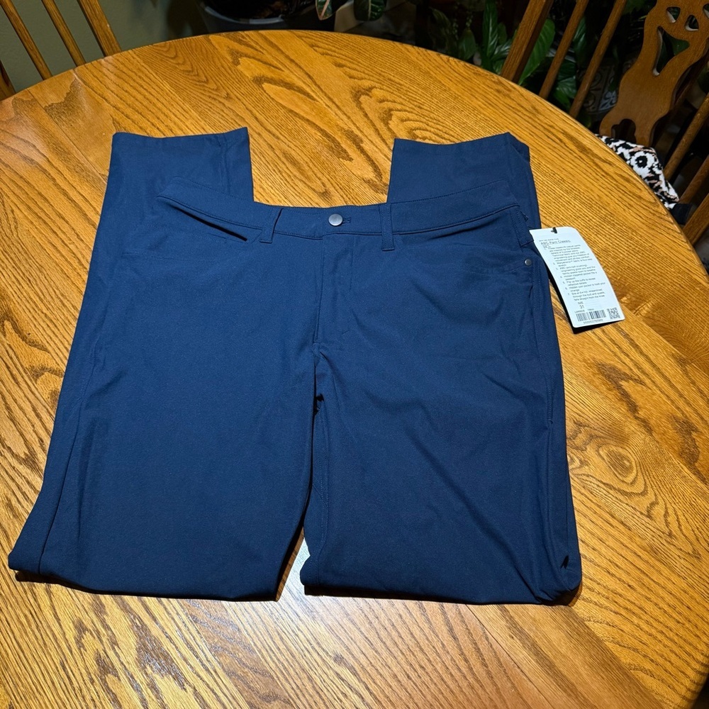 Lululemon ABC Pant Classic Size 32” L Warpstreme Pants NWT